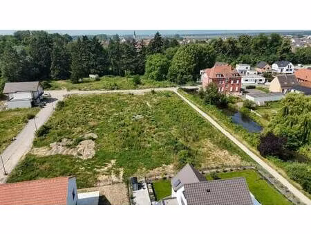 terrain constructible à vendre