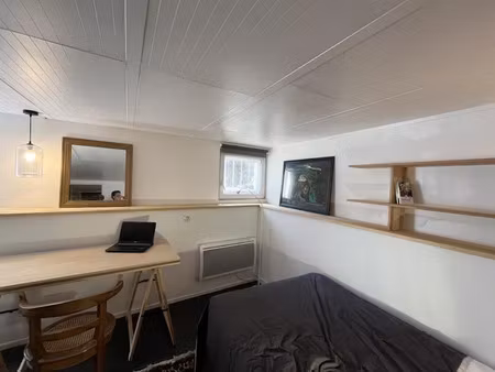 location meublée appartement 1 pièce 24 m² à viroflay (78220)  670 €
