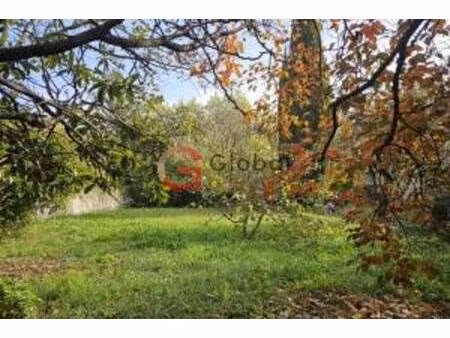 terrain constructible à vendre