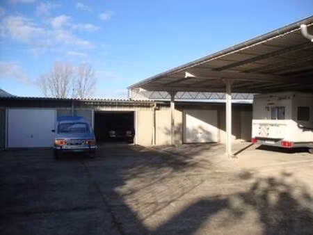 parking à louer
