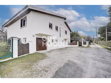 maison familiale de caractère – 170 m² – terrain arboré de 1 173 m² – saint-alban-de-r