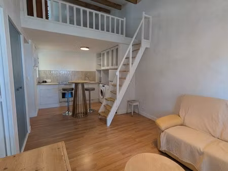 appartement t2 avec parking et terrasse
