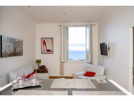 location meublée appartement 2 pièces 38 m² à cap-d'ail (06320)  2 495 €