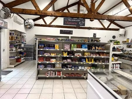 monopole local. zéro impôt pendant 5 ans