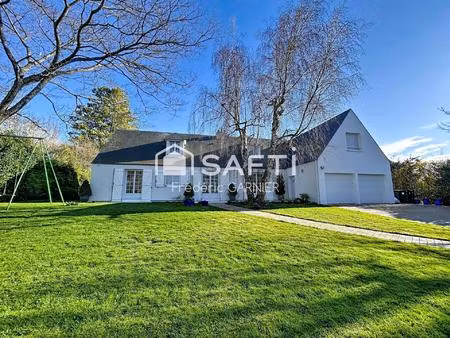 maison de 212 m²  7 pièces  5 chambres
