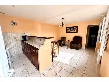 jolie maisonnette d2 chambres quartier plagette