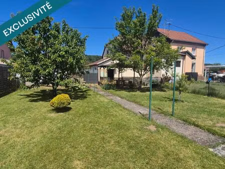 une maison pleine de charme  un jardin agréable et un village recherché : la combinaison p