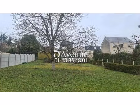 terrain à bâtir de 257 m²