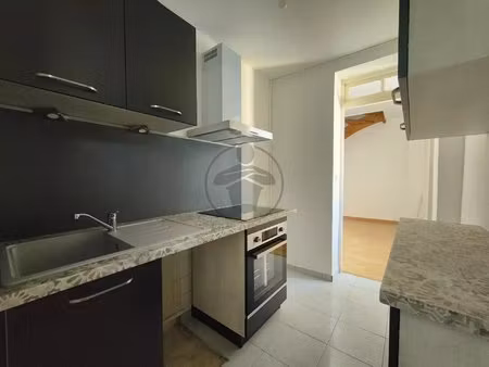 duplex - 58 02 m² - 2 pièces