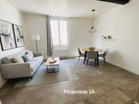 t2 lumineux 35m² au coeur de saintes