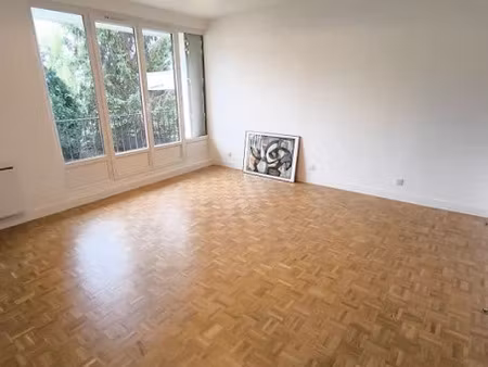 location meublée appartement 3 pièces 60 m² à soissons (02200)  790 €