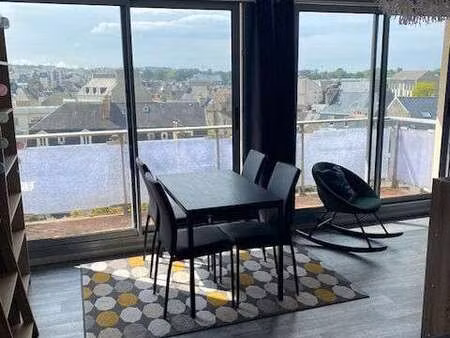 location appartement 2 pièces à cherbourg-octeville (50100) : à louer 2 pièces / 50m² cher