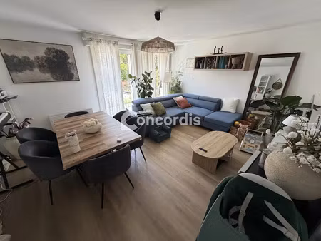 location appartement 4 pièces 75.61 m² à metz (57000)  1 215 €