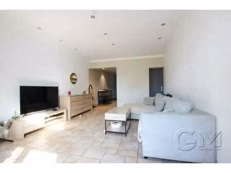 appartement 90 m² en rdc avec terrasse - 1 chambre + bureau