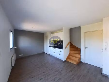 location appartement 2 pièces à beautour (44120) : à louer 2 pièces / 32m² beautour
