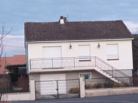 location maison 3 pièces 65 m² à saint-pryvé-saint-mesmin (45750)  900 €