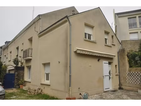 location maison 5 pièces 101 m² à angers (49000)  1 410 €