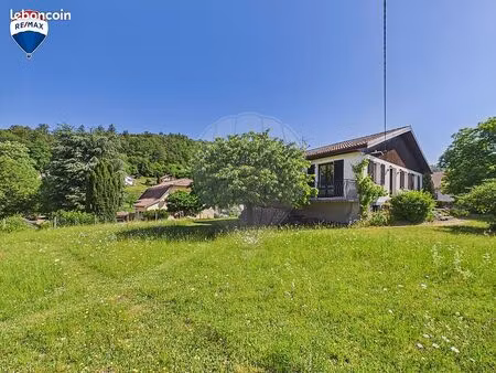 maison 7 pièces 142 m²