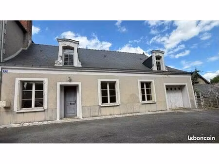 maison ancienne entre lion d’angers / château gontier / chateauneuf sur sarthe