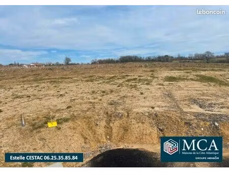 terrain 600 m² arancou
