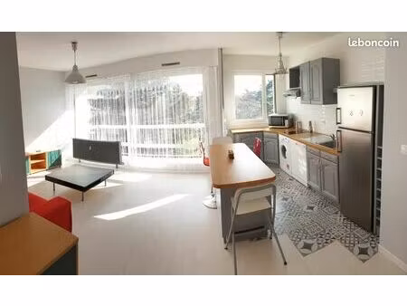 t2 - appartement meublé 41m2 à divonne les bains