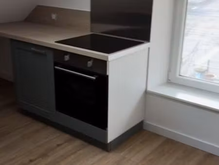 f2 40m2 entièrement rénové