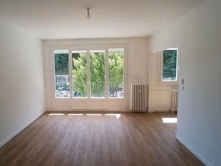 appartement 4 pièces 69 m²