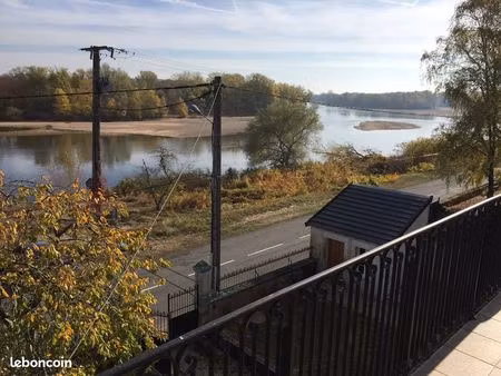 f4 au calme vues sur loire et canal latéral
