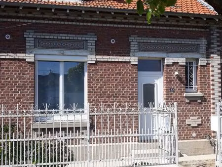 danizy maison à louer f4