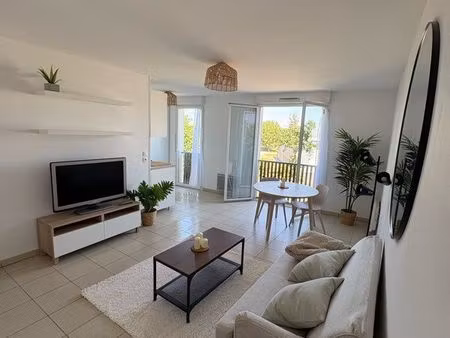appartement t2 meublé - lumineux avec balcon et parking sécurisé – blagnac andromède