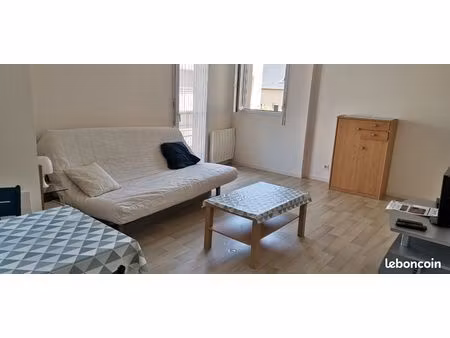 studio 28 m2
