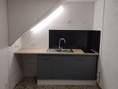 f2 en rdc-40m2-730 à 5 min rer a cergy le haut