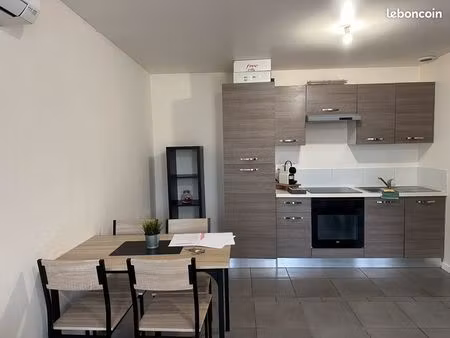 ◊ ifs – appartement t1 bis de 37 m² non meublé avec stationnement privatif