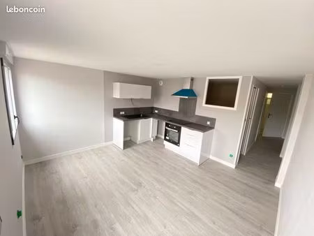 appartement t2 de 33m² lumineux hyper centre dans immeuble sécurisé