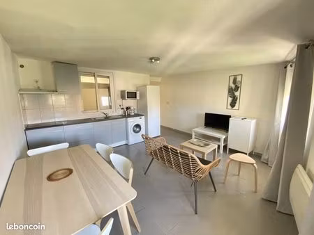 appartement 3 pièces 51 m²