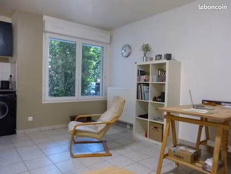 location studio juillet et aout