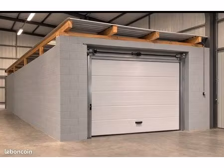box/garage