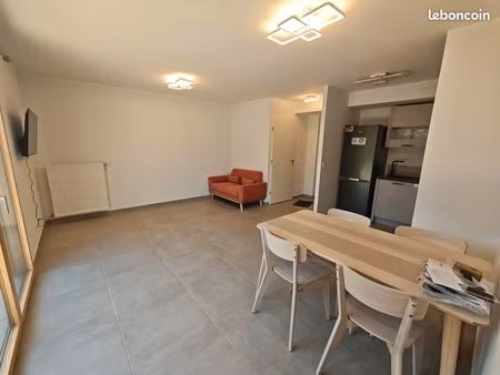 t2 meublé neuf avec terrasse et jardin + place de parking – la tour-de-salvagny