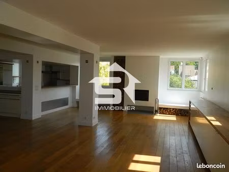duplex 4 pièces 108 m²