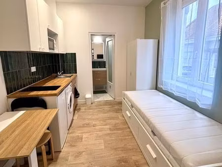 studio 1 pièce 15 m²