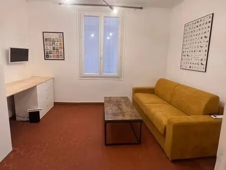 studio 1 pièce 35 m²