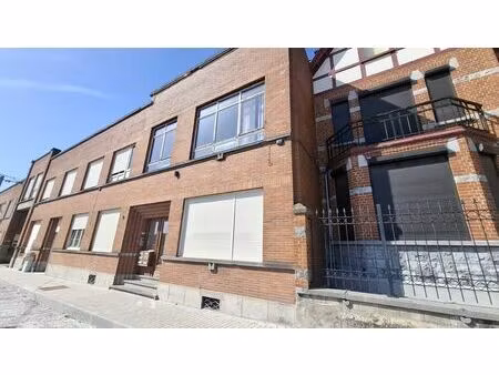 appartement à louer   braine-le-comte (vbe28921)