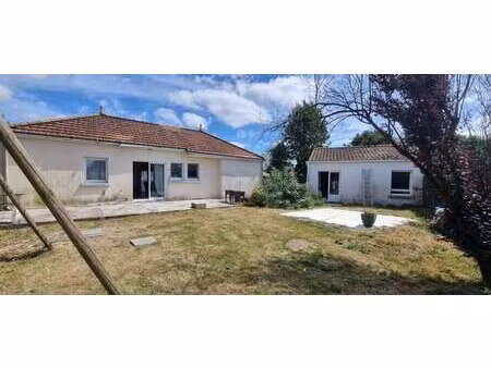 vente maison à froidfond (85300) : à vendre / 68m² froidfond