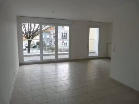 location appartement 3 pièces à nantes (44000) : à louer 3 pièces / 68m² nantes