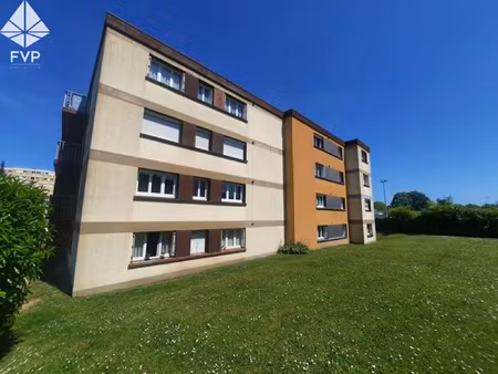 a vendre dans une residence bel appartement à fecamp