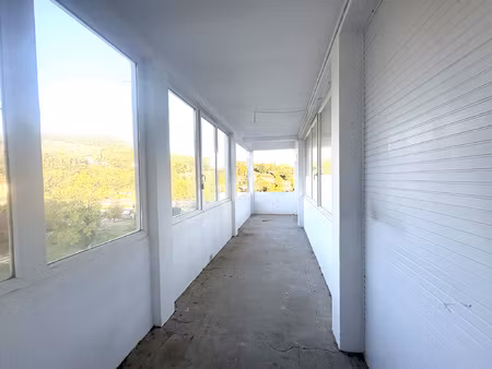 vente appartement 4 pièces 79m2 résidence sécurisée