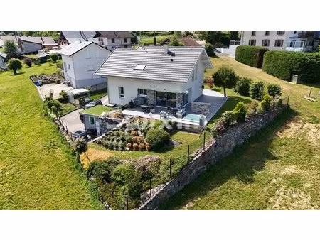 maison individuelle t7 de 167m2 sur terrain de 1'049m2!
