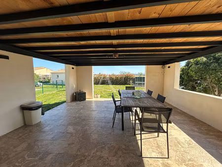 a louer maison rodilhan p4