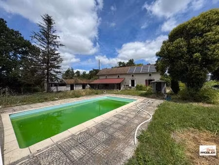 maison 120 m² - terrain 3 368 m² - piscine