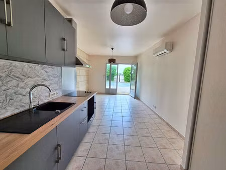 t3 maison de bourg - dpe c - libre de suite - ideal investisseur